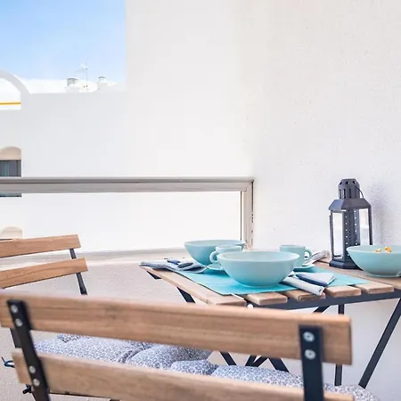 Apartment Tiny Dream *